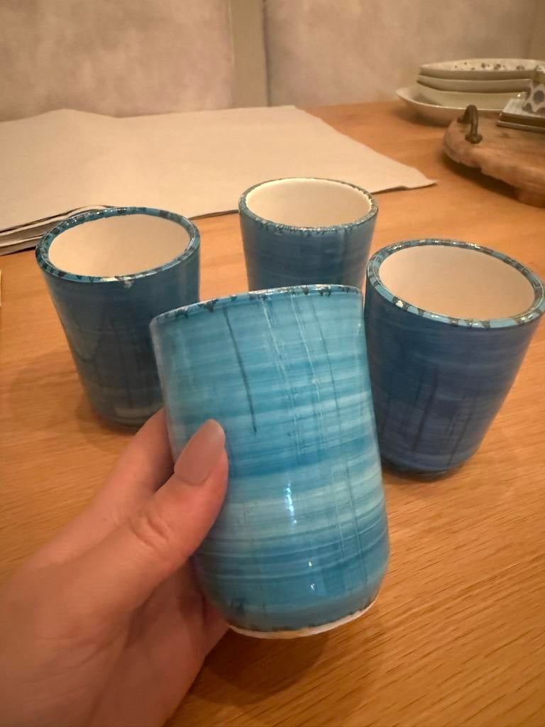 Set van 4 turqouise kopjes van Oil & Vinegar, Gebruikt, Keramiek, Ophalen of Verzenden, Overige stijlen