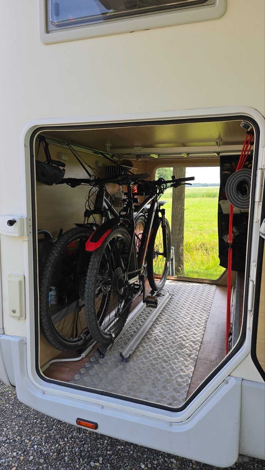Caravans And Camping Roller