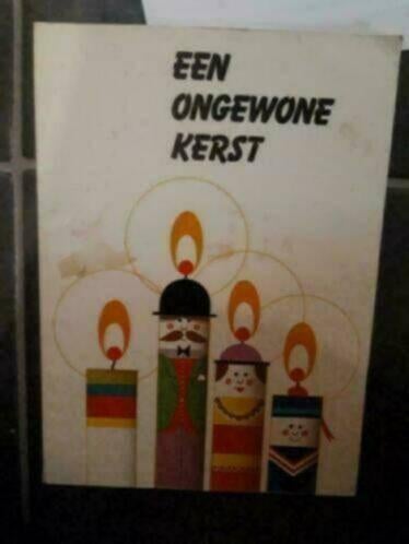 Boek: Een ongewone kerst., Diversen, Kerst, Ophalen of Verzenden, Gebruikt