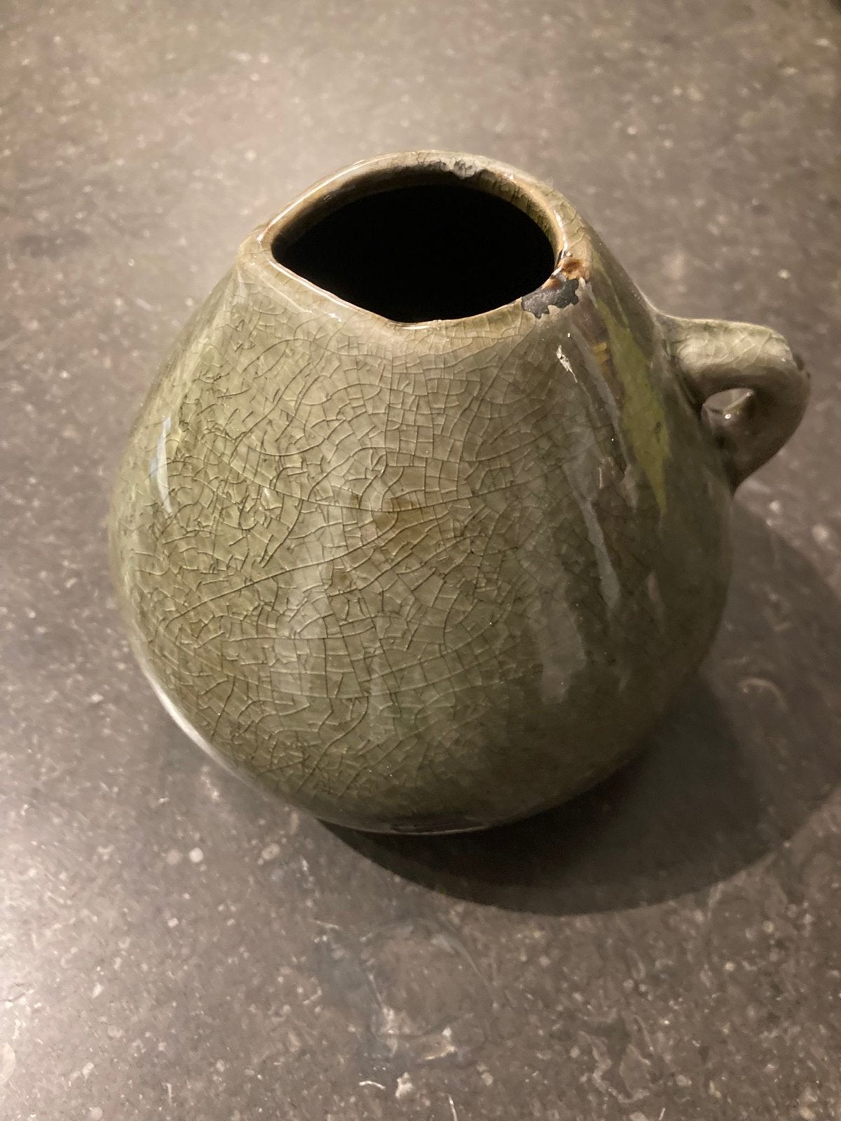 Olijfgroene vaas met craquelé, 13 cm hoog, Ophalen of Verzenden