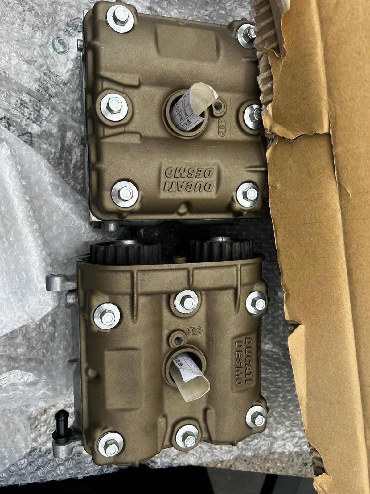 Ducati 749R splinternieuwe koppen compleet, Ophalen, Gebruikt