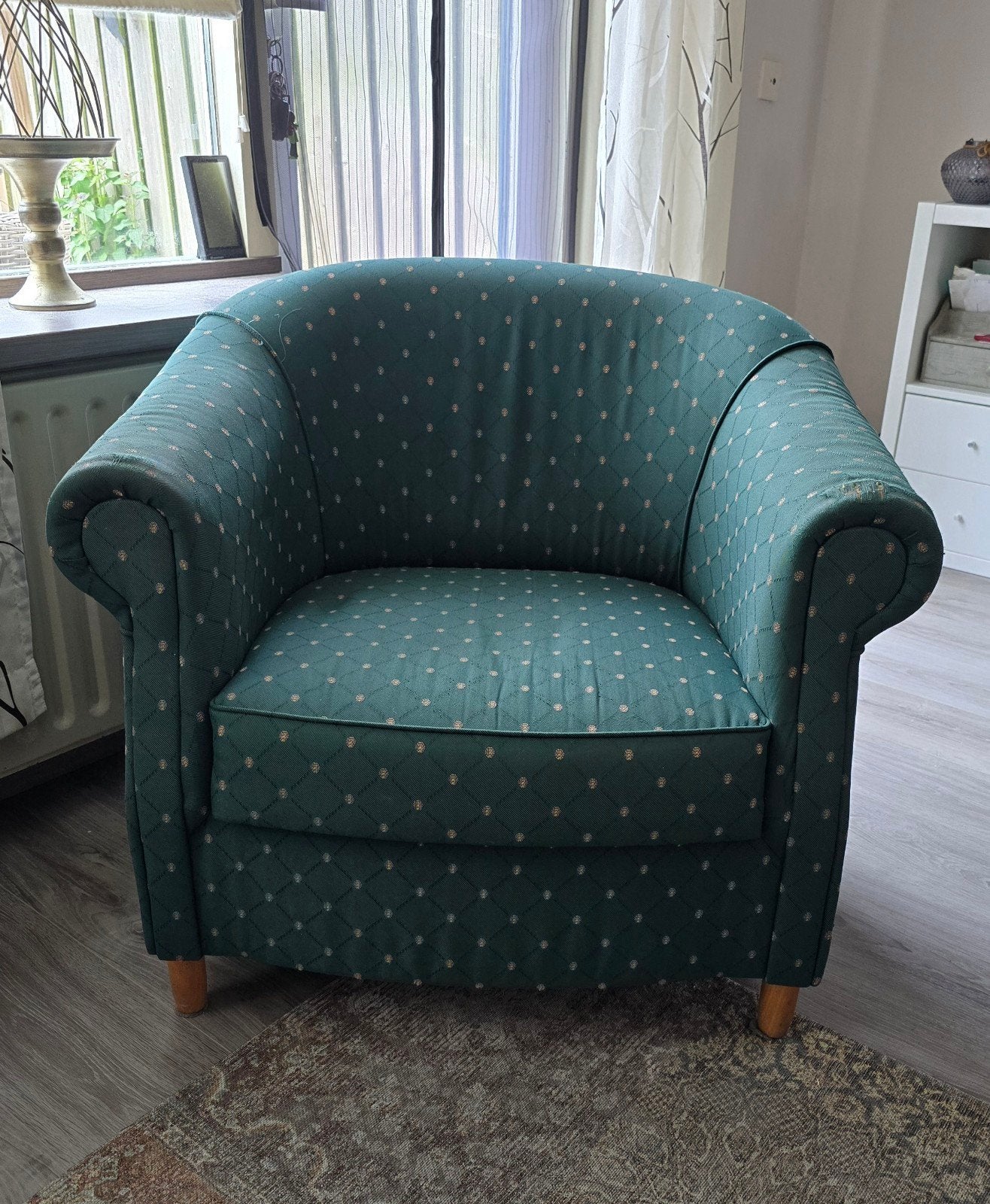 Gratis op te halen: Groene kuipstoel met gebruikssporen, Ophalen, Gebruikt, Klassiek, 75 tot 100 cm
