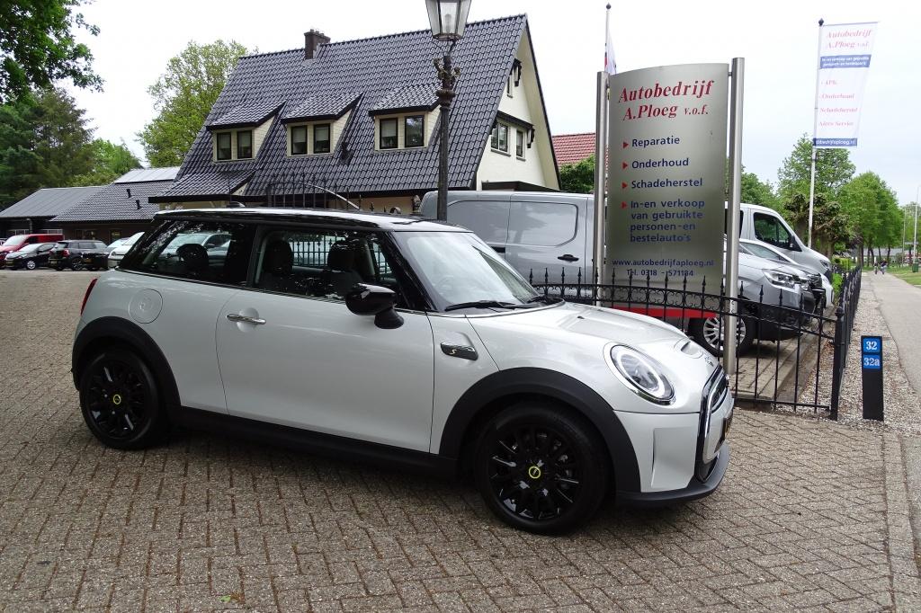MINI Mini Electric Business Edition LED VERL NAVI 1e eig, Auto's, Mini, Automaat, 12 maanden, 0 cilinders, 4 stoelen