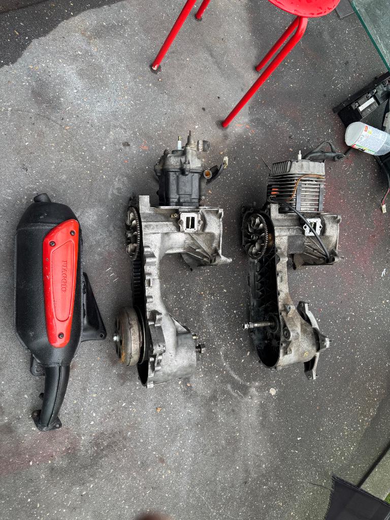 Skipper 125 cc motorblok Hexagon 125 motorblok, Motoren, Ophalen