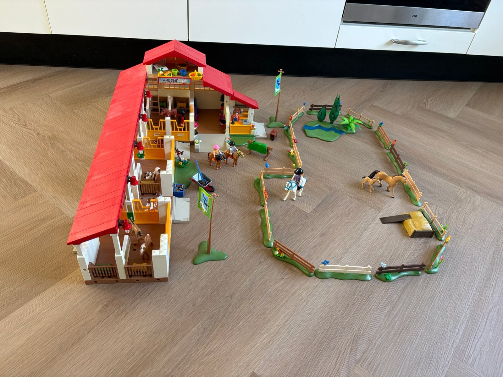 Playmobil paardenmanege met weide, Ophalen, Gebruikt