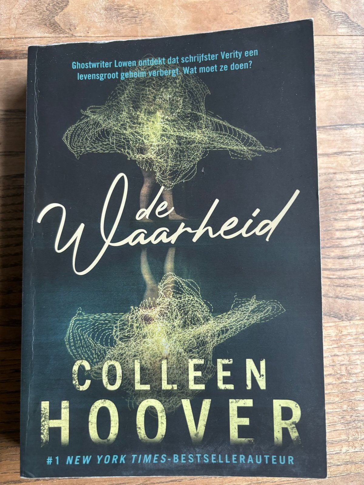 De Waarheid - Colleen Hoover (thriller), Ophalen of Verzenden, Zo goed als nieuw, Nederland