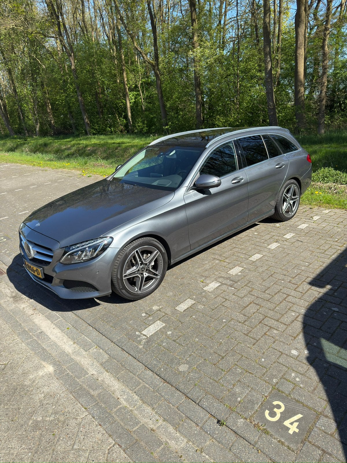 Mercedes-Benz C-Klasse C200 2.0 183pk, Achterwielaandrijving, 1800 kg, 4 cilinders, Particulier