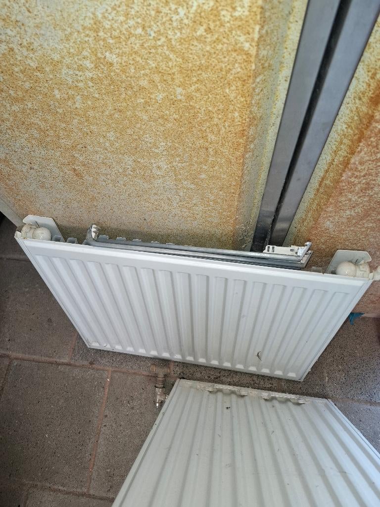 Radiator, Ophalen, 30 tot 80 cm, Gebruikt, Radiator