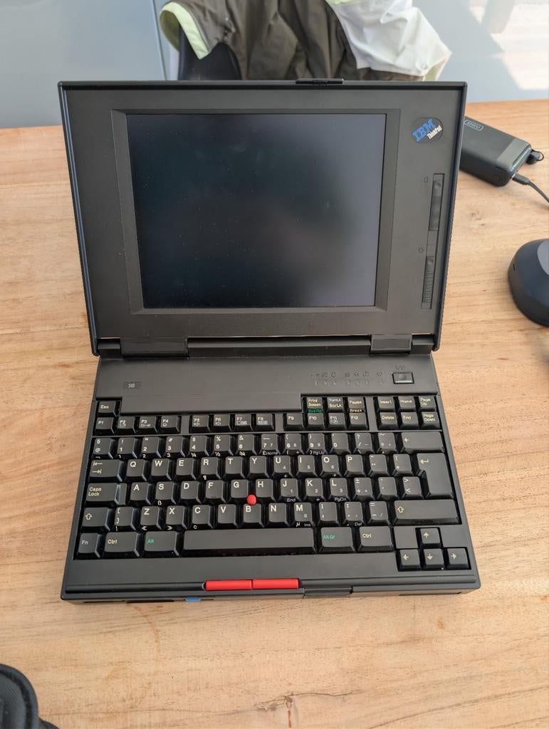IBM ThinkPad 340 (Type 2610-0HC) - Vintage Laptop, Computers en Software, Vintage Computers, Ophalen of Verzenden, IBM