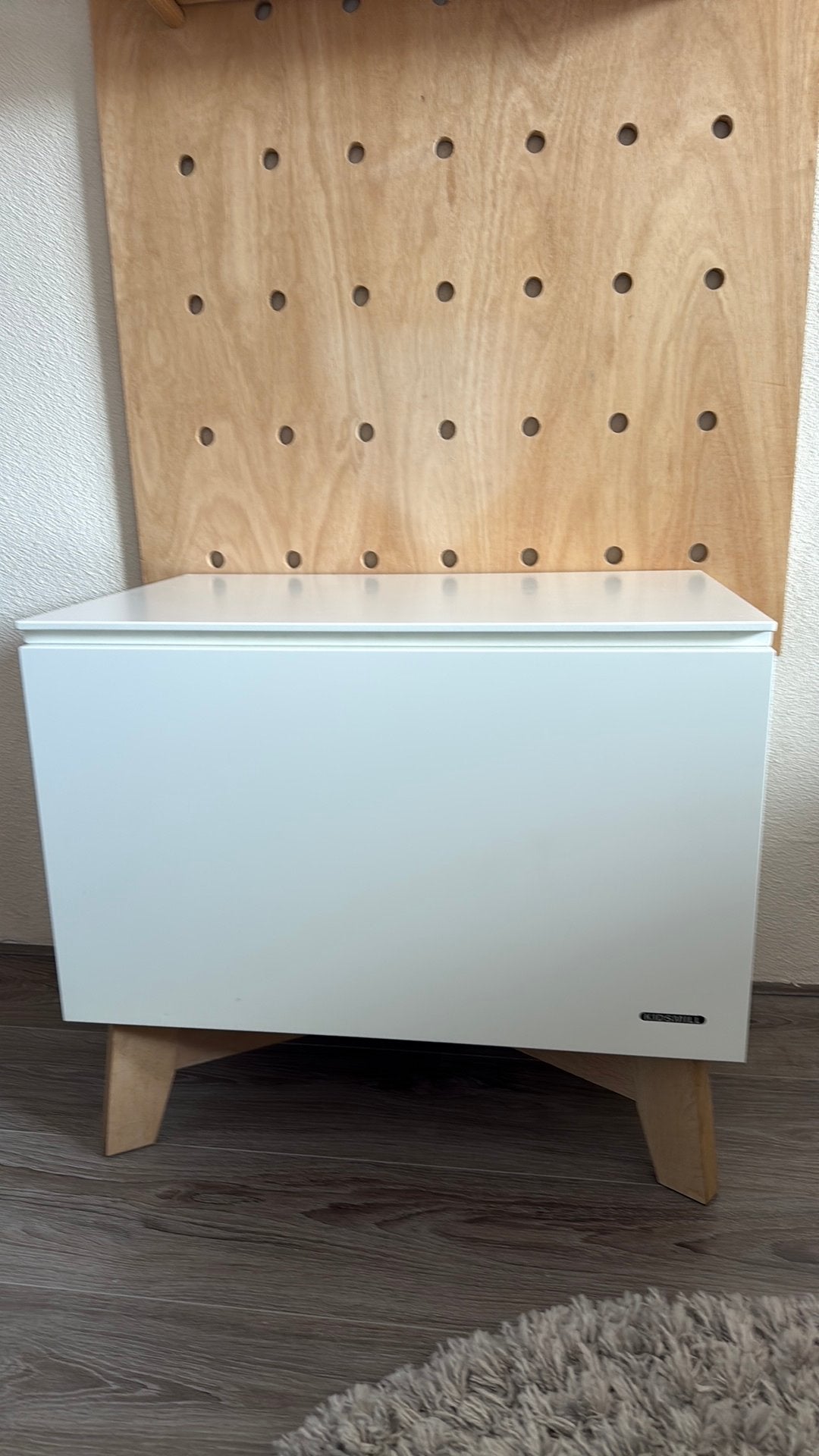 Kidsmill sixties speelgoedkist, Kinderen en Baby's, Kinderkamer | Commodes en Kasten, Zo goed als nieuw, Minder dan 50 cm, Ophalen