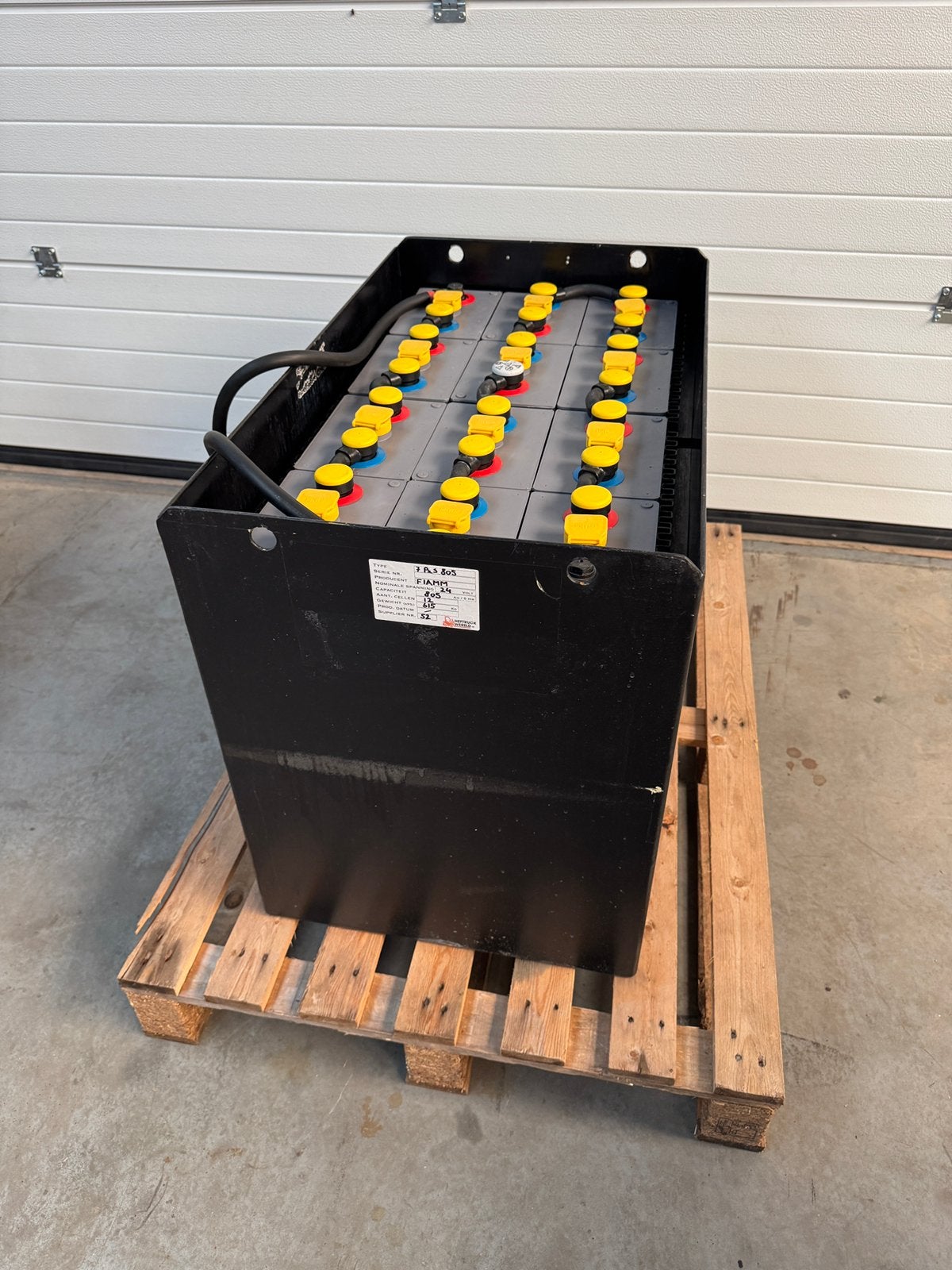 Tractie batterij 24v 805Ah (1000Ah), Ophalen