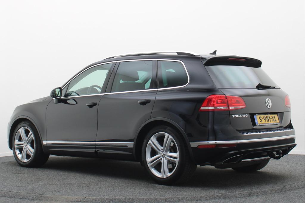 Volkswagen Touareg 3.0 TDI R-Line Automaat Leer, Luchtvering, Automaat, 15 km/l, Gebruikt, 255 €/maand