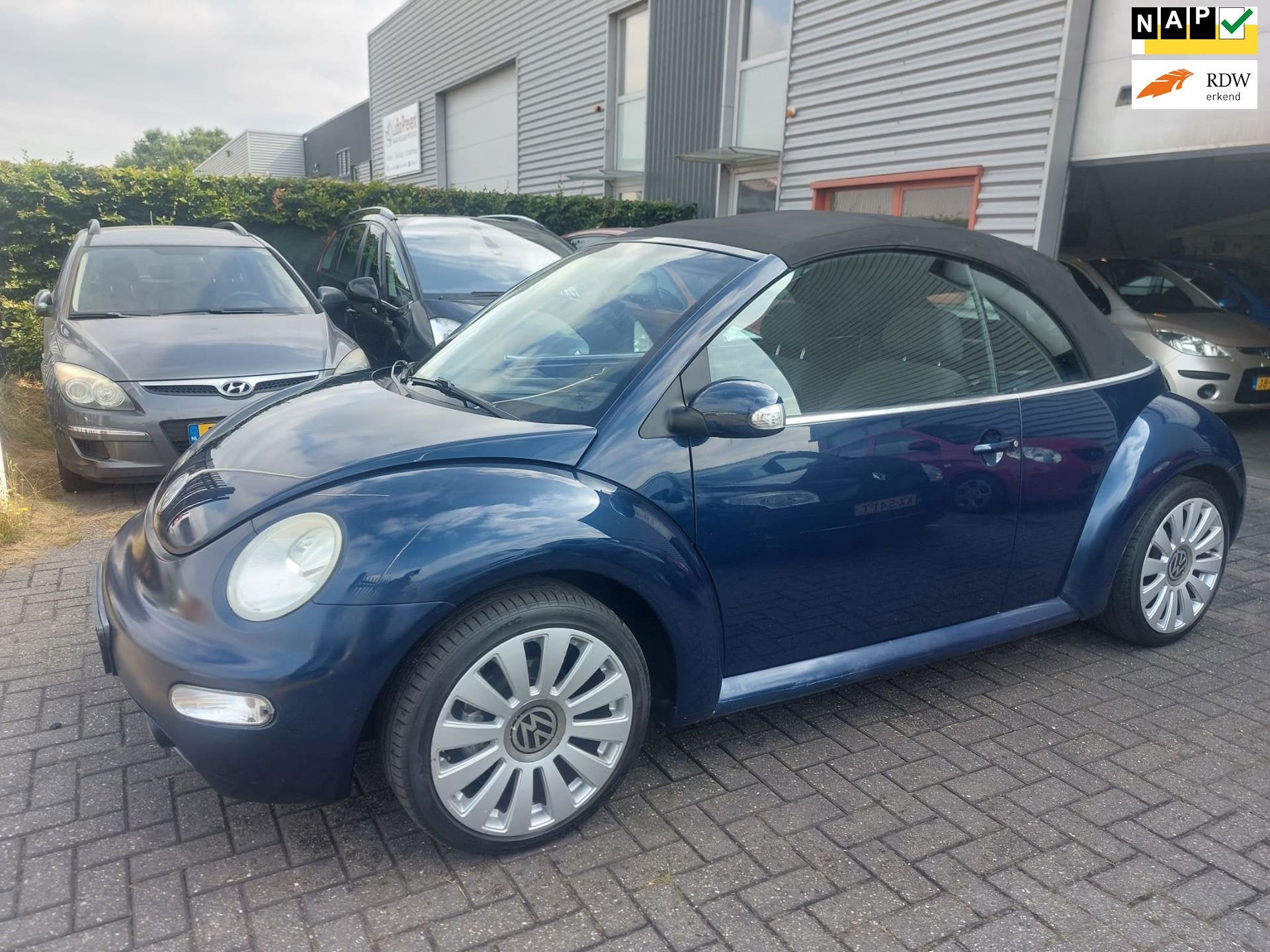 Volkswagen New Beetle Cabriolet 2.0 Highline 2 deurs cabriol, Voorwielaandrijving, Stof, Gebruikt, Beetle (Kever)