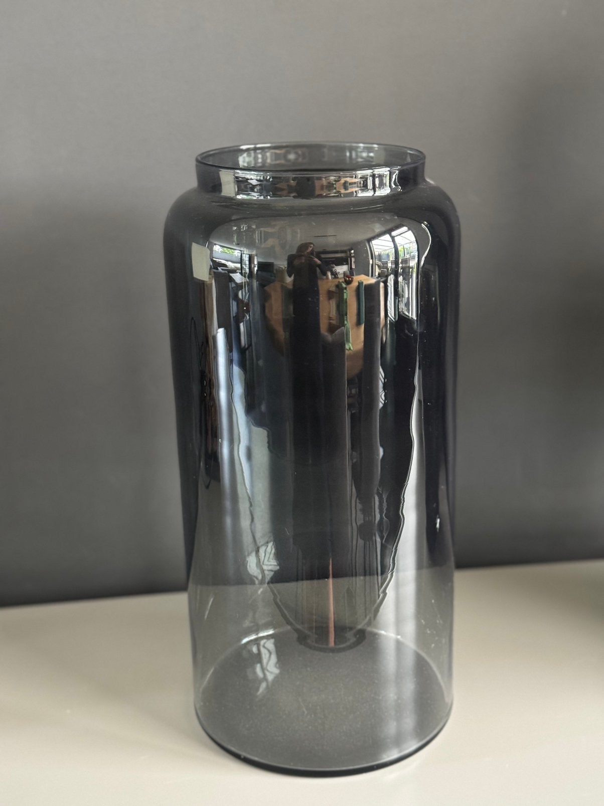 Vaas smoke glas 40cm hoog, Zwart, Ophalen of Verzenden, 40 cm, Glas