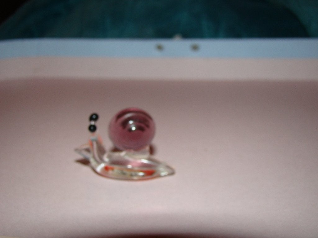 Murano glas kleine slak bruin  3 cm lang en 2 cm hoog., Ophalen of Verzenden