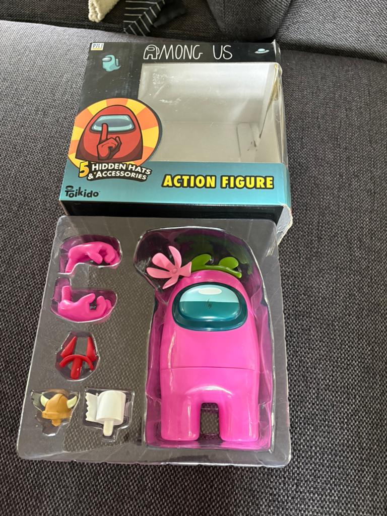 Among us actiefiguur, Ophalen, Gebruikt