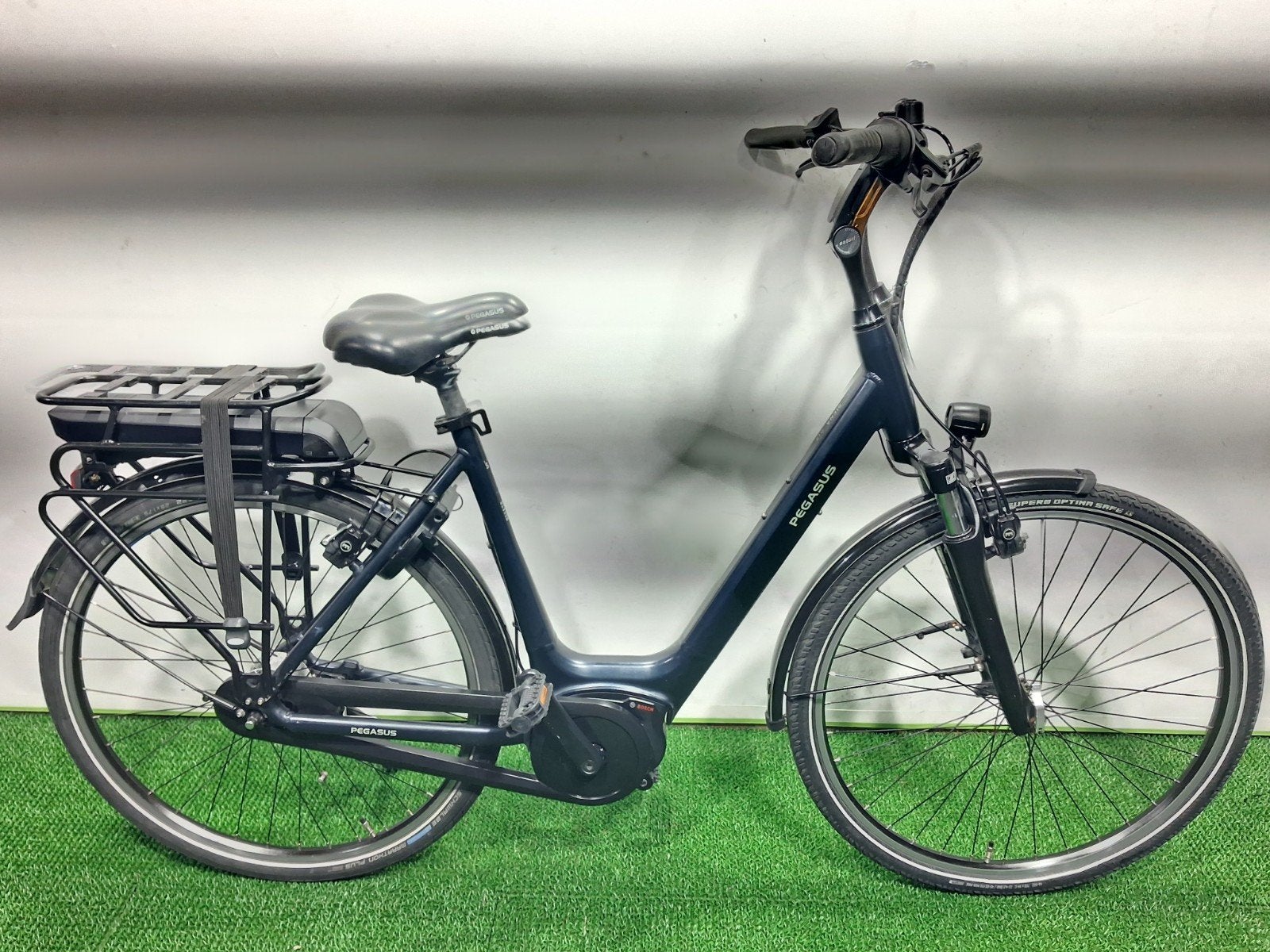 pegasus siena bosch active plus 400wh 55 cm, Fietsen en Brommers, Fietsen | Dames | Damesfietsen, 53 tot 56 cm, Versnellingen