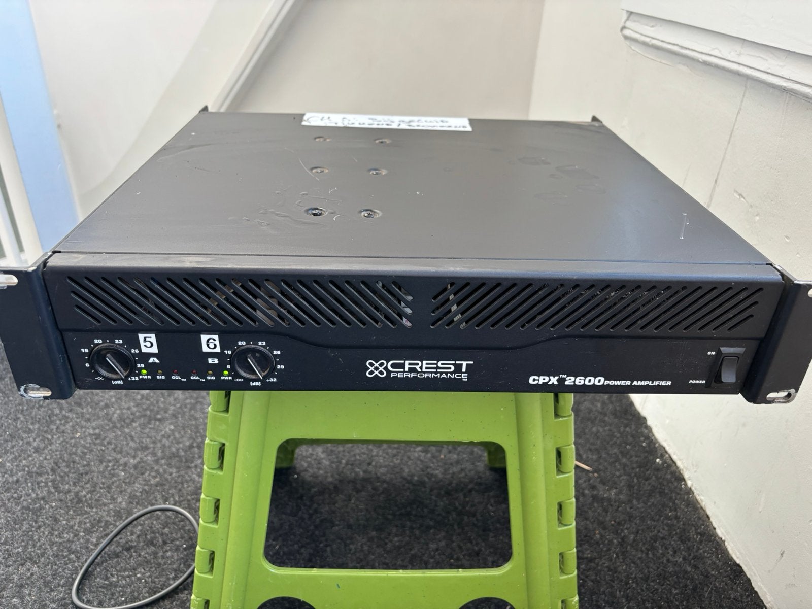 Crest versterkers 2x defect CPX-2600, Overige merken, Ophalen of Verzenden, Niet werkend, 120 watt of meer