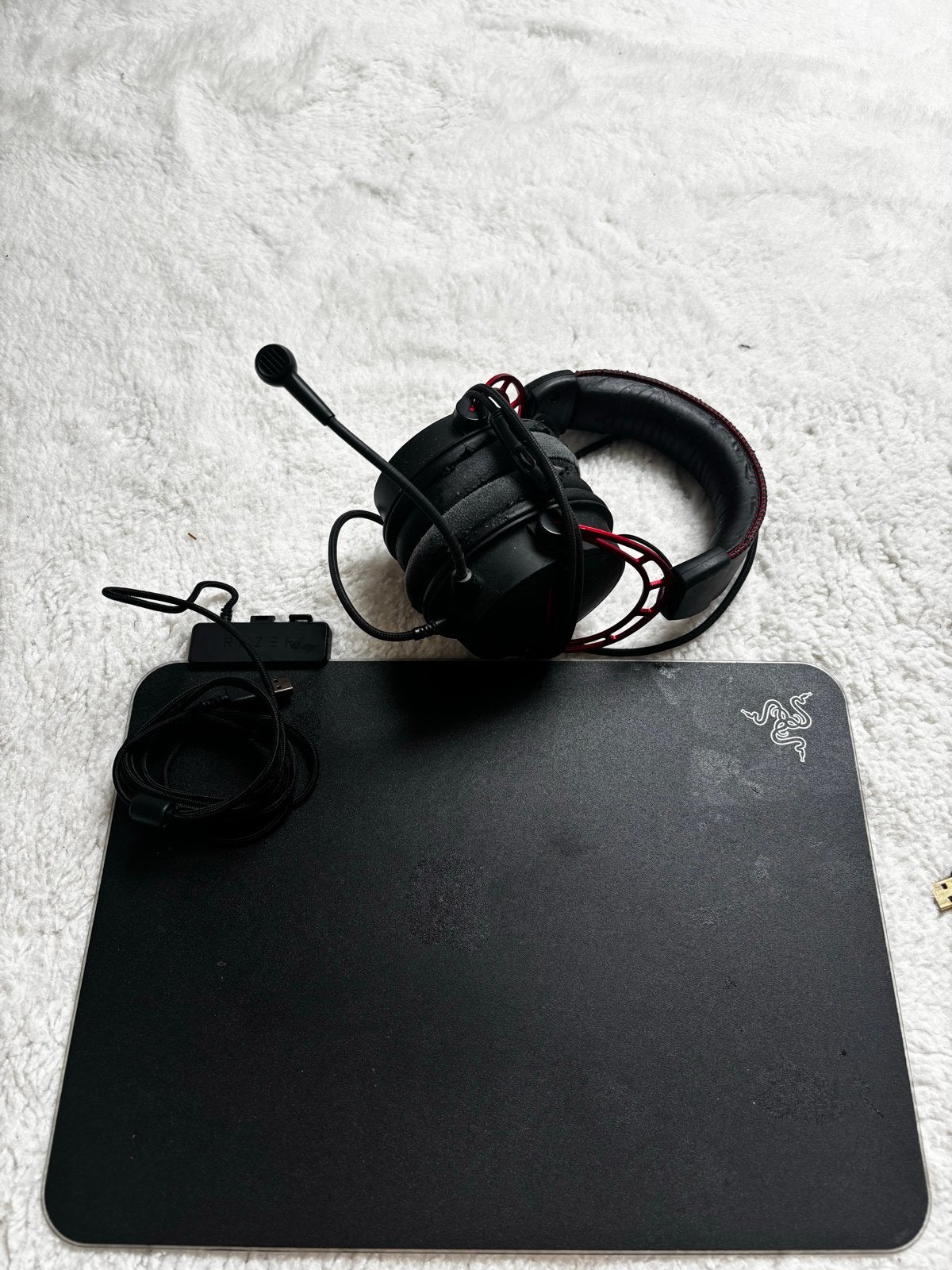 Razer Firefly V2 Gaming Muismat & Gaming Headset, Ophalen of Verzenden, Zo goed als nieuw, Muismat, Razer