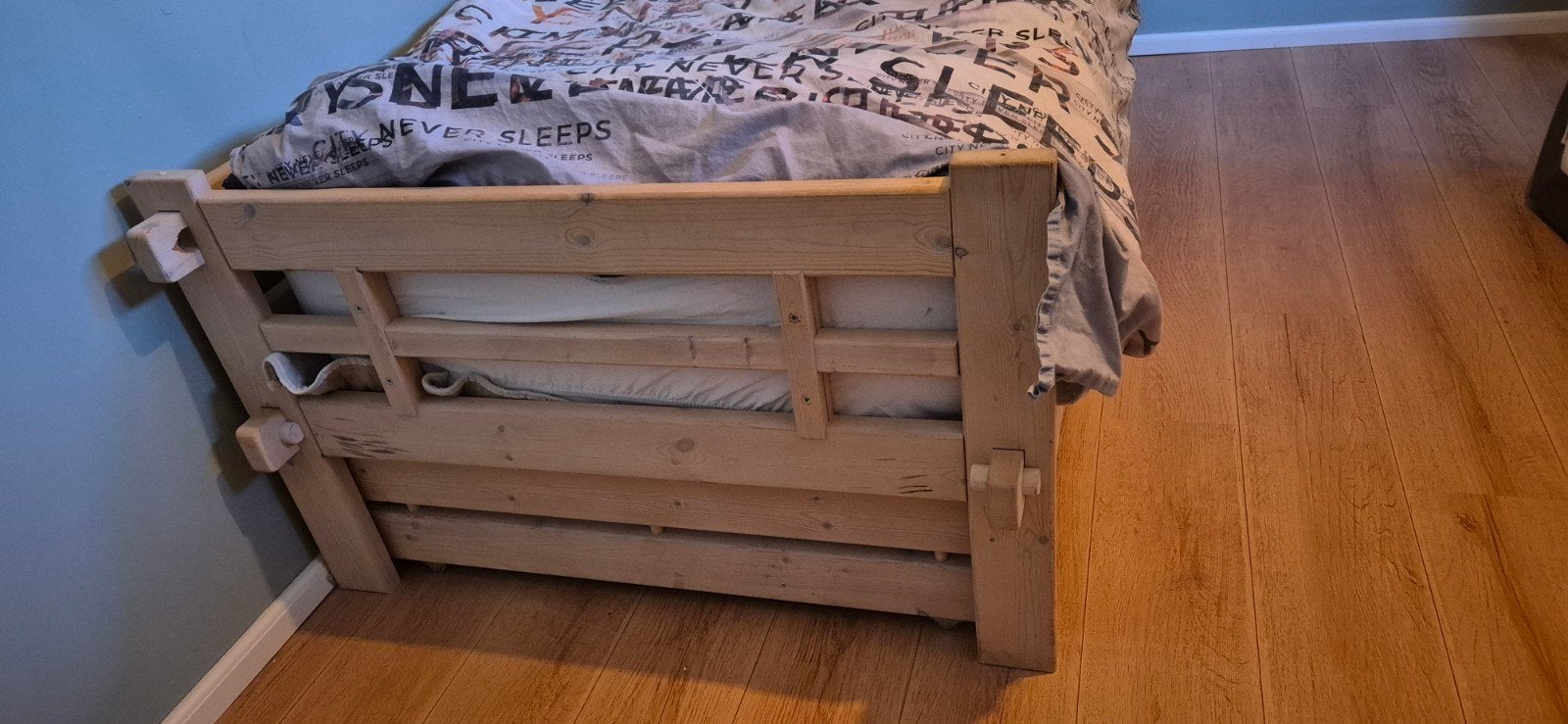 lifetime bed met onderschuiflade en 2 matrassen, Ophalen, Gebruikt, 90 cm, Eenpersoons