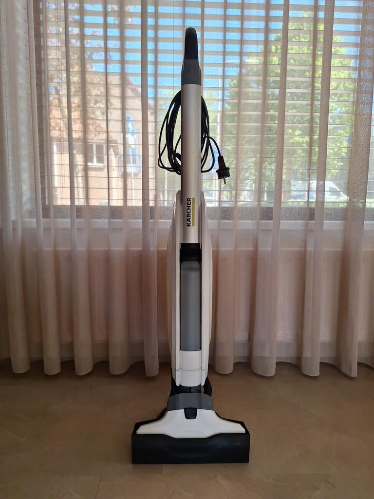 Karcher dweilmachine FC5 - Goed werkend, zonder rolletjes, Ophalen, Gebruikt, Overige typen