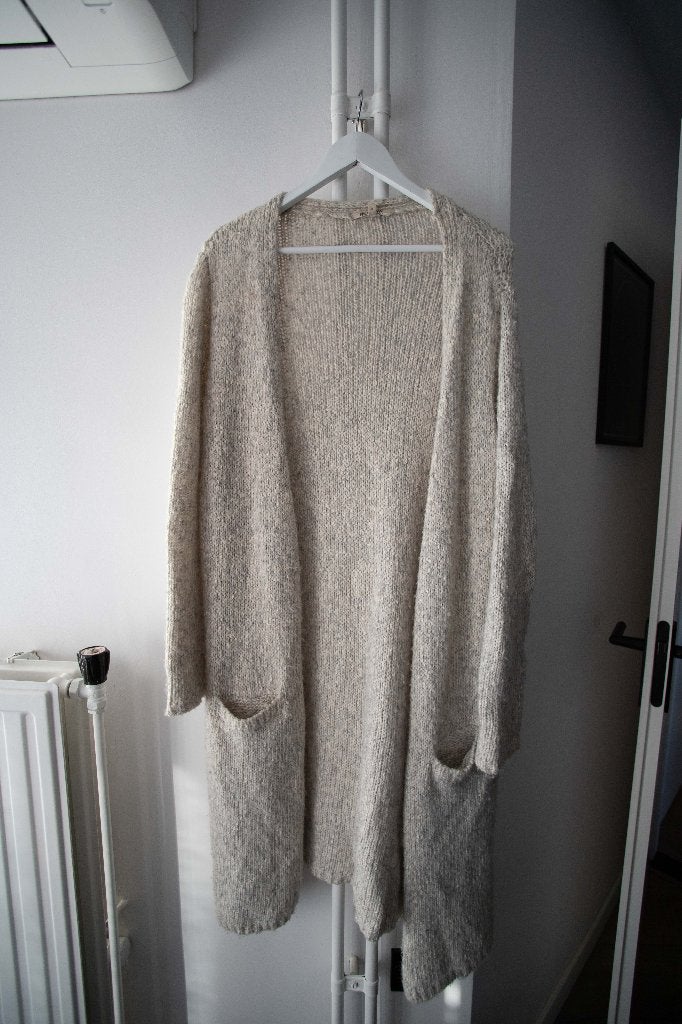 Crème/grijs gebreid vest Moscow maat S, Maat 38/40 (M), Ophalen of Verzenden, Moscow, Grijs