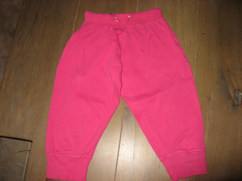 leuke roze capri sport- / vakantie pof broek, maat 140, Verzenden, Zo goed als nieuw, Meisje, Broek