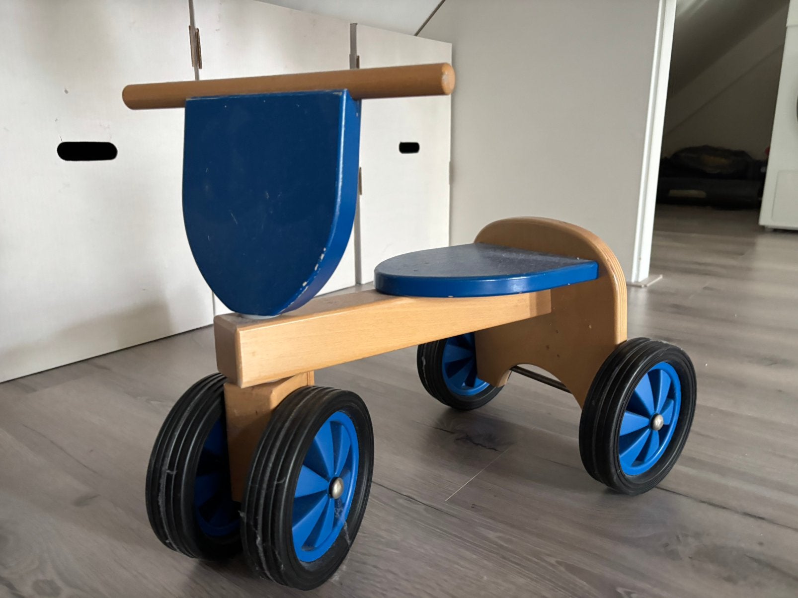 Houten loop driewieler - Blauw, Ophalen, Gebruikt, Loopfiets