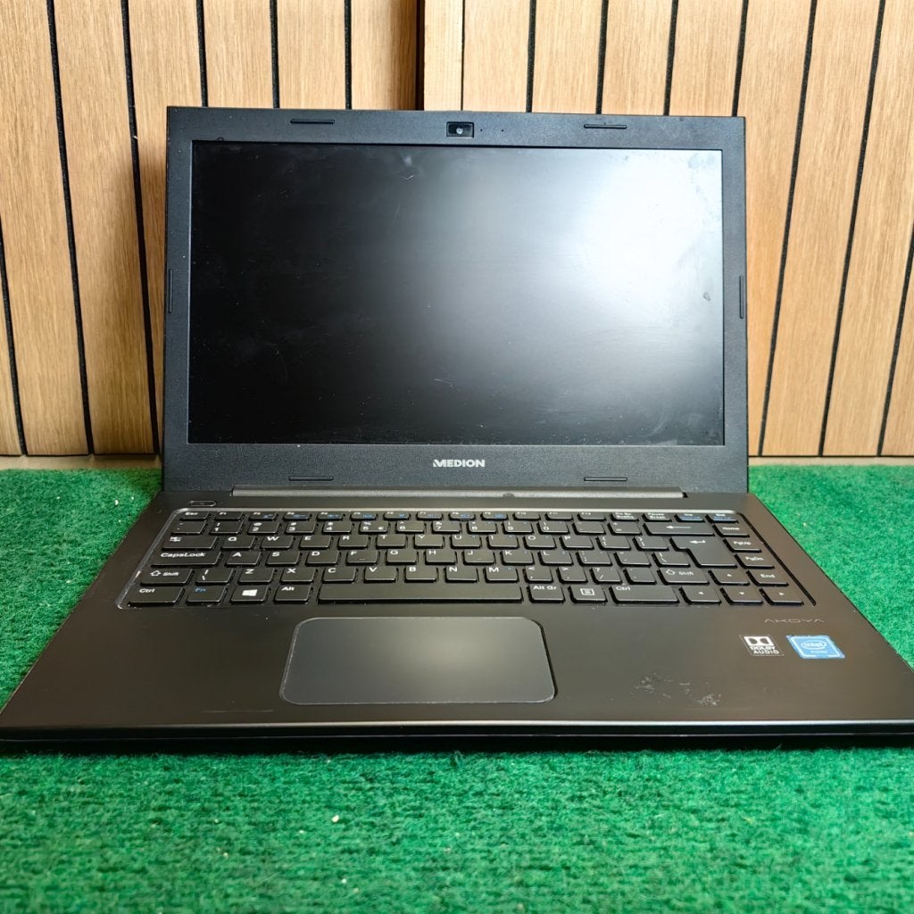 Medion Akoya S4219 Intel i3-380M 512GB SSD 4GB WIN 10, Computers en Software, Windows Laptops, Medion, Zo goed als nieuw, Support@medion.com