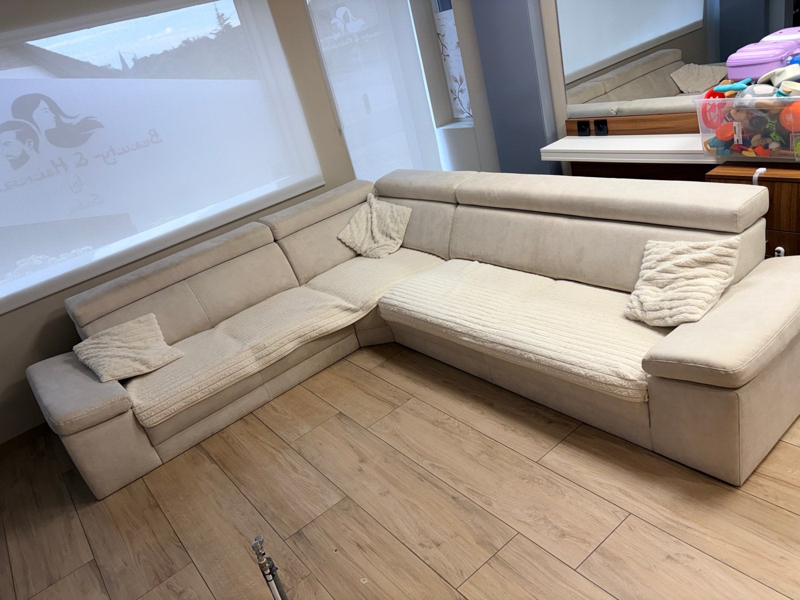 Zo goed als nieuwe hoekbank - beige/wit stof, Ophalen, 250 tot 300 cm, Hoekbank, Zo goed als nieuw