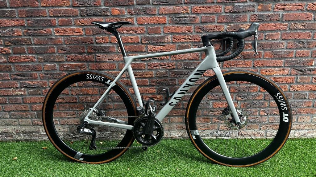 Canyon Ultimate CF SL 8 Disc Aero, Fietsen en Brommers, Fietsen | Racefietsen, Zo goed als nieuw, Overige merken, Meer dan 20 versnellingen