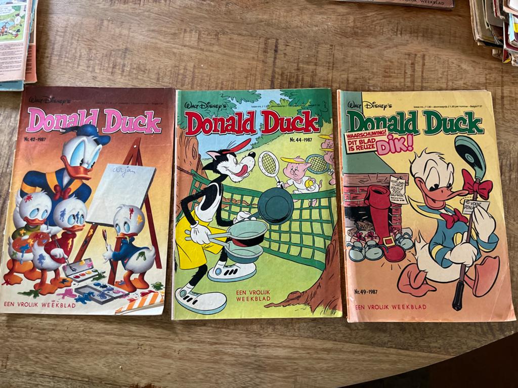Donald Duck Weekbladen - 3 stuks uit 1987, Meerdere stripboeken, Ophalen of Verzenden, Gelezen