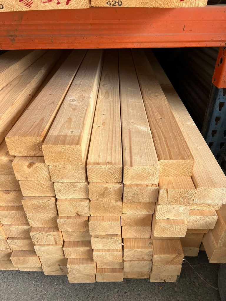 Nieuwe geschaafde vuren ribben 69mmx44mmx3m. (€ 5,4/st), Doe-het-zelf en Verbouw, Ophalen, Nieuw, Balk, Vuren