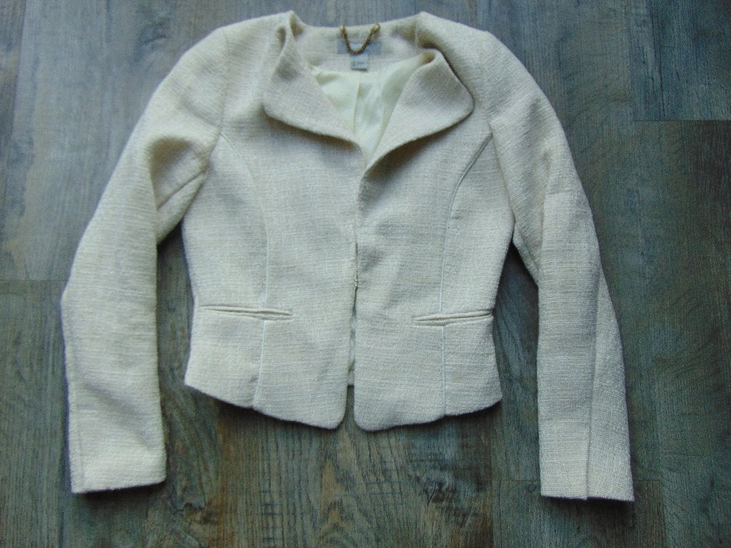 Jasje crèmekleur jas maat 34 H&M, H&M, Beige, Ophalen of Verzenden, Zo goed als nieuw