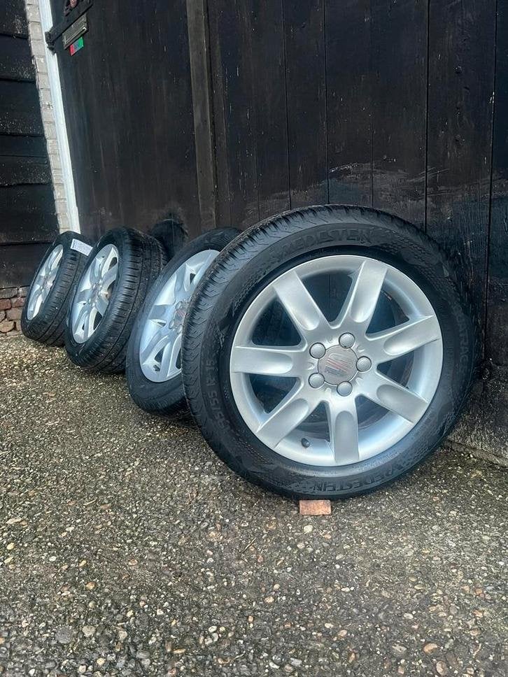 Originele Seat Ibiza Leon A1 velgen 15? 5x100 all-season set, Gebruikt, 15 inch, Banden en Velgen, Niet ingevuld