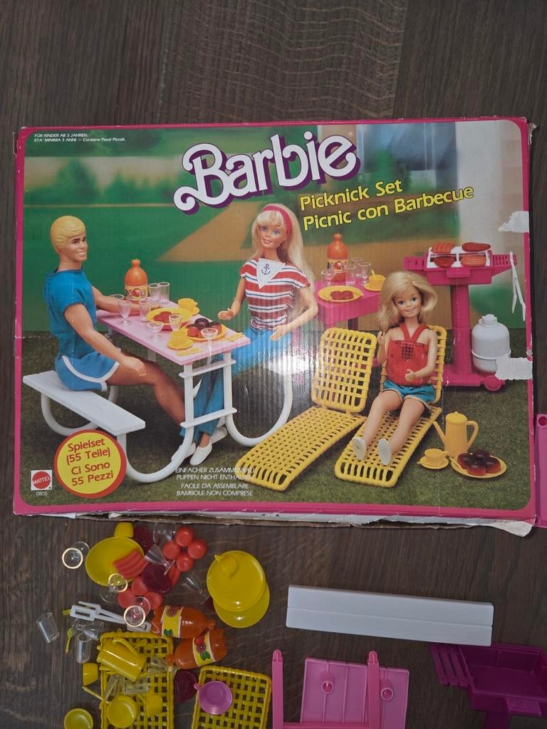 Vintage Barbie Picknick Set met Barbecue (55 stuks), Ophalen of Verzenden, Gebruikt, Barbie