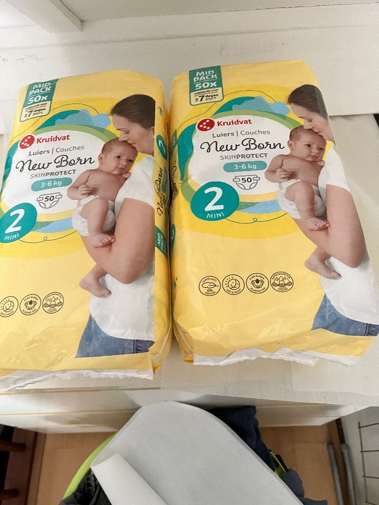 4 pakken NIEUWE luiers maat 2 Kruidvat, Ophalen, Nieuw