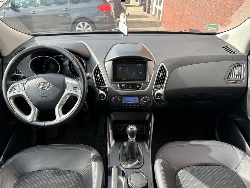 Hyundai Ix35 2.0i Style / Navi / Leder / Clima / Cruise / NA, Gebruikt, 4 cilinders, Leder en Stof, 163 pk