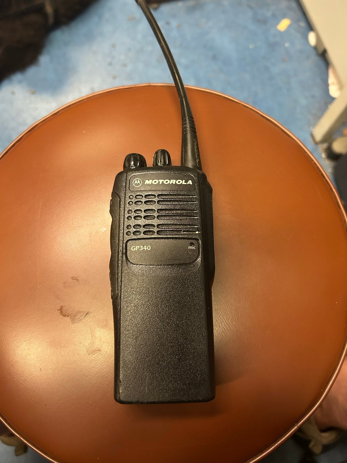 Motorola GP340 Portofoon -uhf  Professionele Walkie-Talkie, Gebruikt, Ophalen of Verzenden, Portofoon of Walkie-talkie, Met broekklem