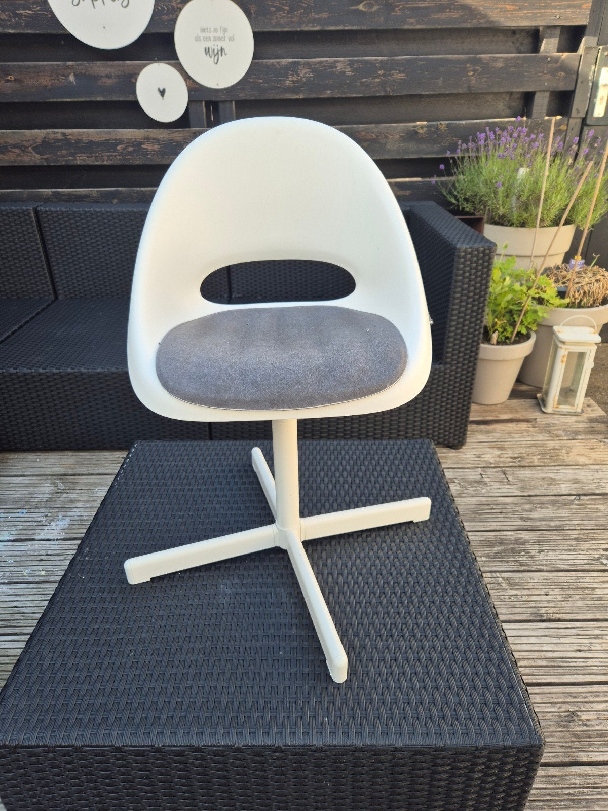 kinder bureaustoel ikea, Huis en Inrichting, Stoelen, Ophalen, Gebruikt, Wit, Metaal