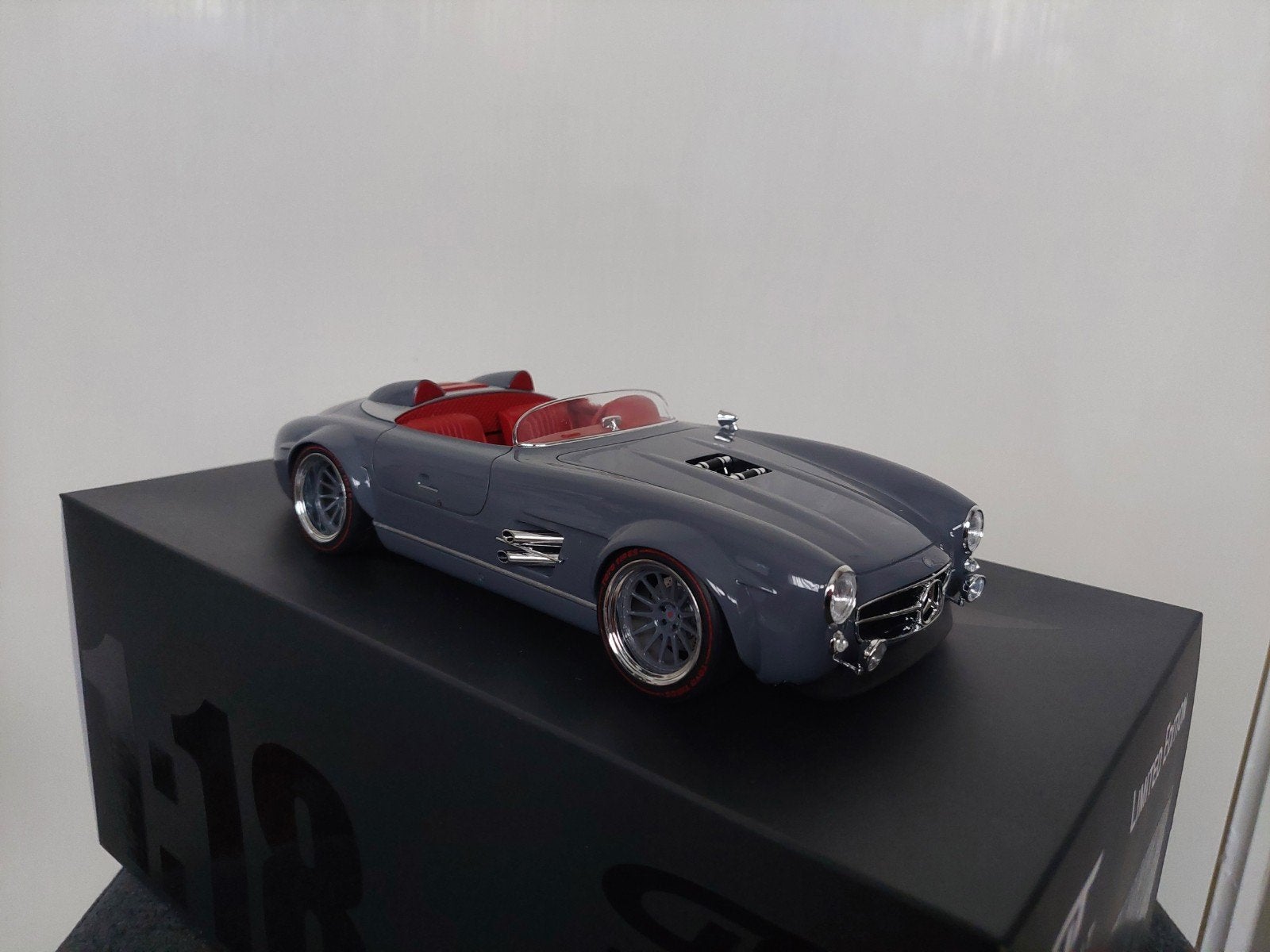 Mercedes benz 300sl S-klub speedster Gt Spirit  gt383, Hobby en Vrije tijd, Ophalen, Zo goed als nieuw, Auto, Overige merken