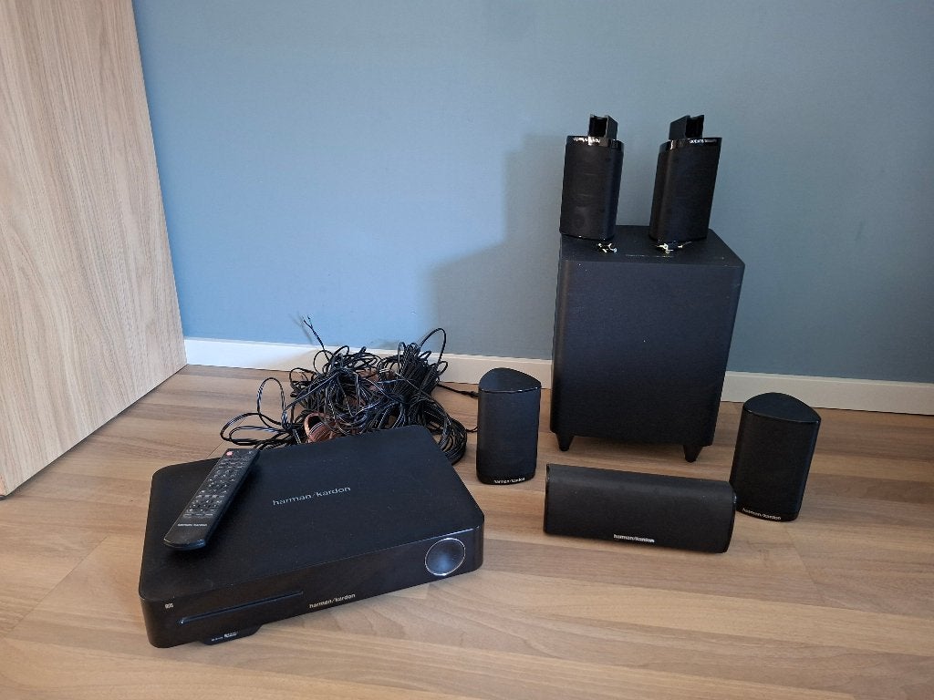 Een complete Harman Kardon BDS 5.1 surroundset., Gebruikt, 2.1-systeem, Blu-ray-speler, 70 watt of meer