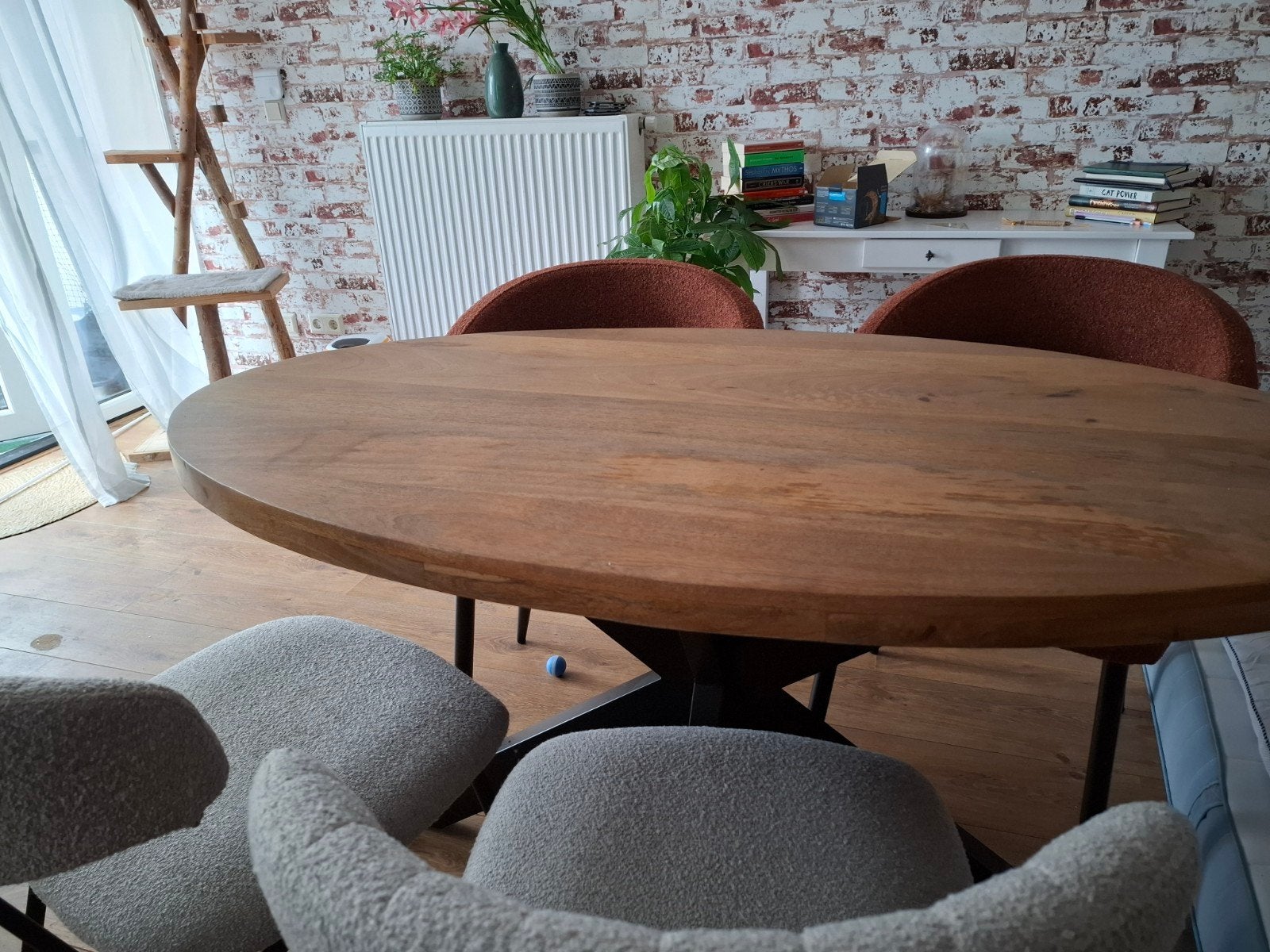 Mango houten eettafel 140cm x 80cm, zo goed als nieuw, Huis en Inrichting, Ophalen, 100 tot 150 cm, Mangohout, 50 tot 100 cm