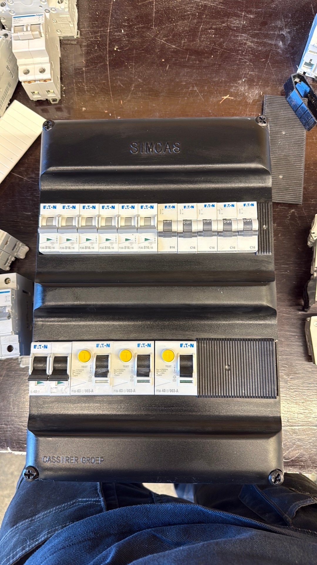 Eaton kast zonder buisinvoer, Doe-het-zelf en Verbouw, Elektra en Kabels, Ophalen of Verzenden, Gebruikt, Overige typen