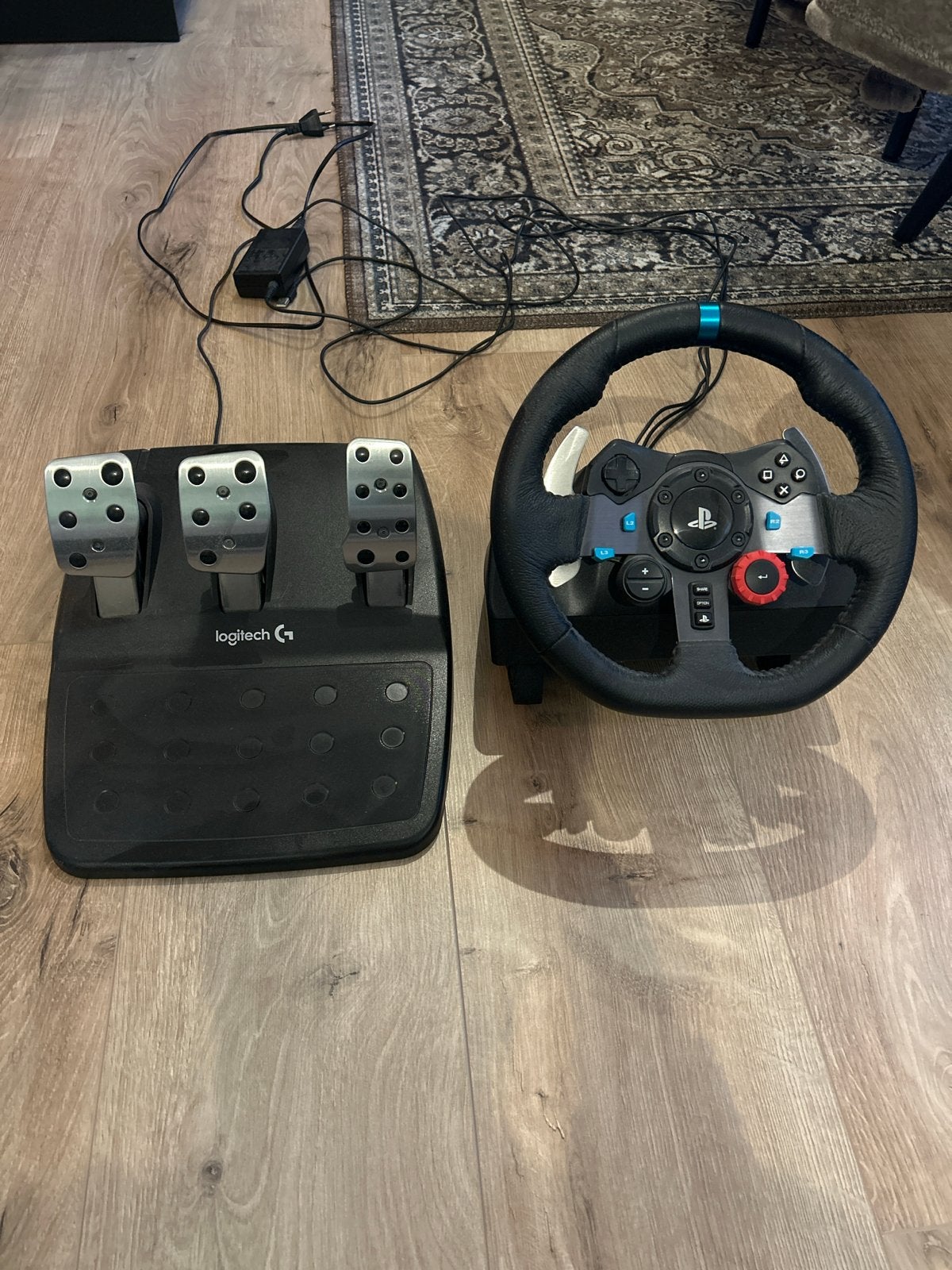 Logitech G29 Driving Force Racing Wheel voor PlayStation, Ophalen of Verzenden, Gebruikt, Stuur of Pedalen, PlayStation 4