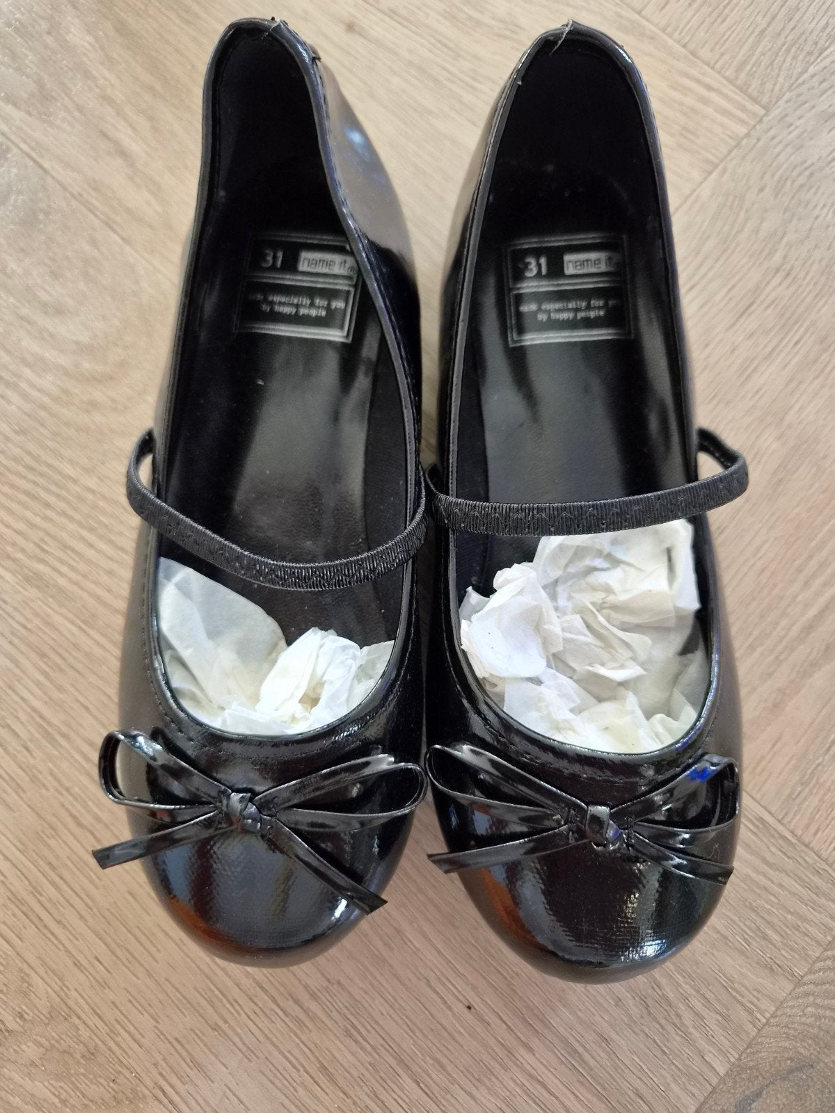 Zwarte lak ballerina's met strik - Maat 31, Kinderen en Baby's, Kinderkleding | Schoenen en Sokken, Meisje, Schoenen, Nieuw, Ophalen of Verzenden