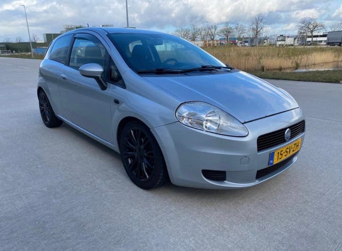 Fiat Punto 1.2 3DR 2006 Grijs, 40 €/maand, 1242 cc, 4 cilinders, Origineel Nederlands