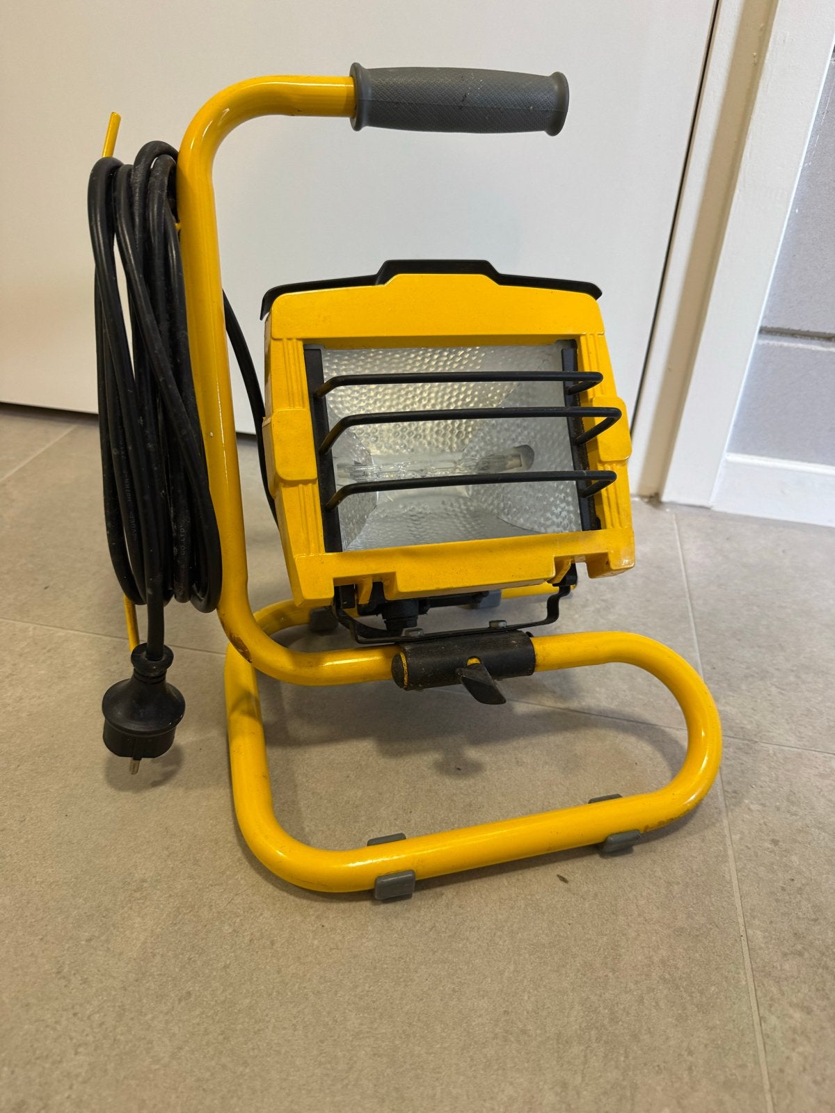 Bouwlamp 500 Watt - Ideaal voor klussen, Doe-het-zelf en Verbouw, Bouwverlichting, Ophalen, Gebruikt, 500 watt of meer, Lamp met armatuur