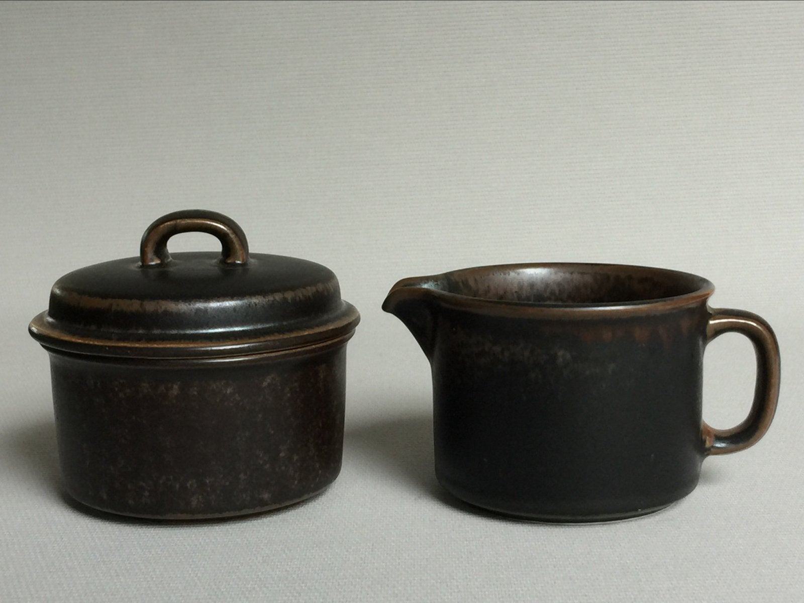 Vintage Arabia Ruska Suikerpot en Melkkan Set, Ophalen of Verzenden