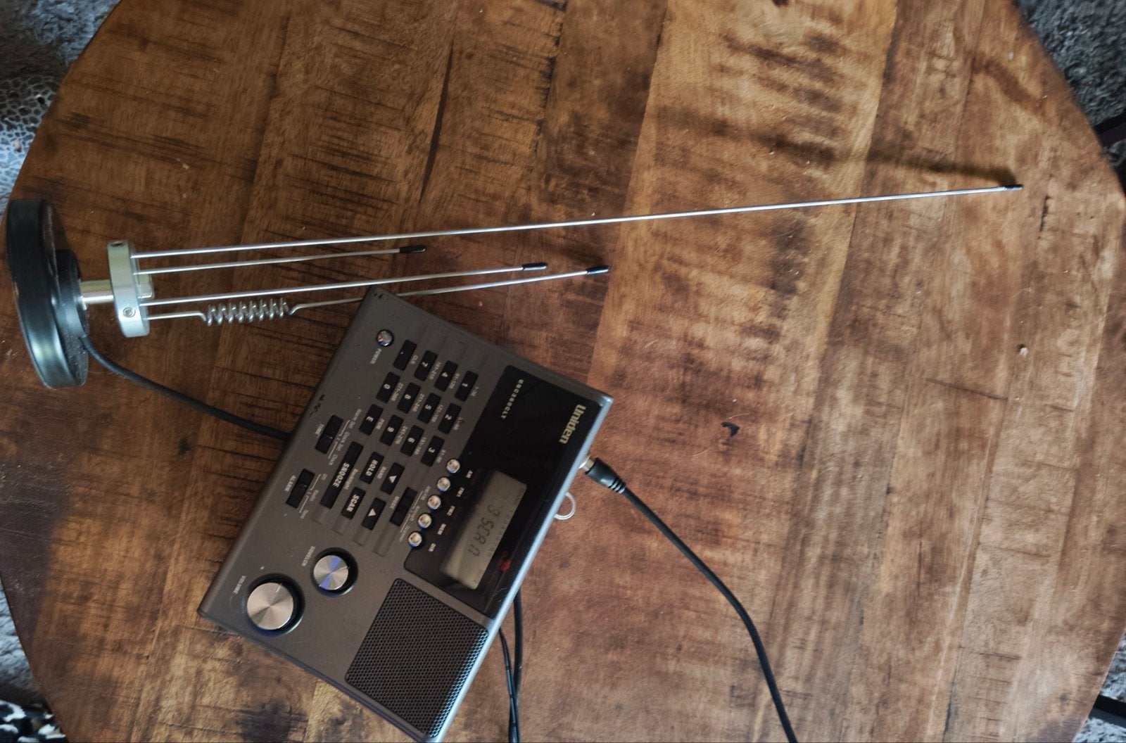 Uniden Bearcat UBC360CLT met extra antenne, Ophalen of Verzenden, Gebruikt, Radio
